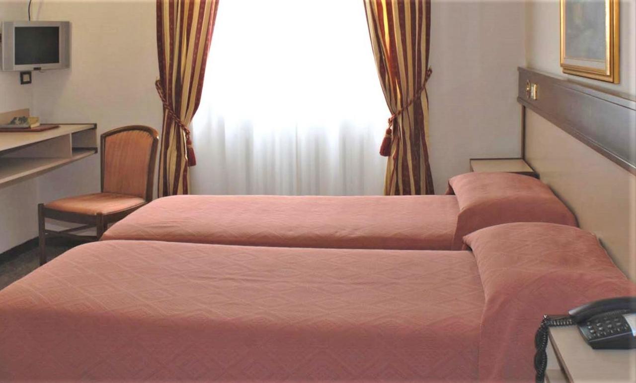 Bes Hotel Papa San Pellegrino Terme Εξωτερικό φωτογραφία